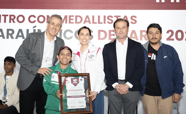 Entrega Pepe Chedraui reconocimientos a atletas olímpicos y paralímpicos de París 2024